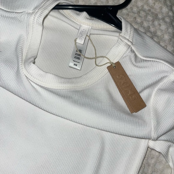 SKIMS Lounge Slip Dress | Marble White | Long Sleeve | Soft Ribbed Knit - Picture 5 of 5